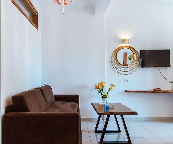 Hotel Deluxe Chania (Crete)