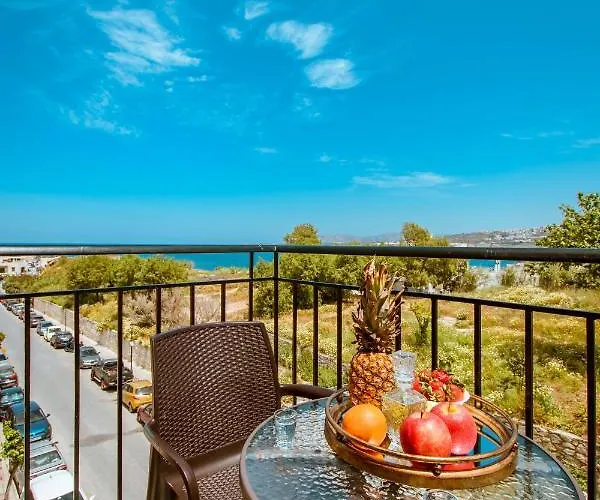 Deluxe Hotel Chania (Crete)