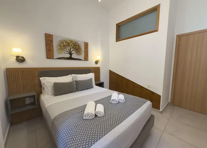 Hotel Deluxe Chania (Crete)