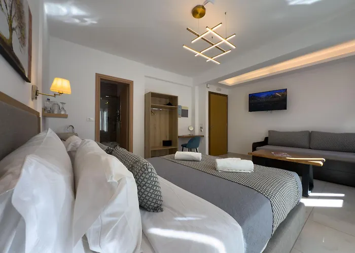 Deluxe Chania (Crete)