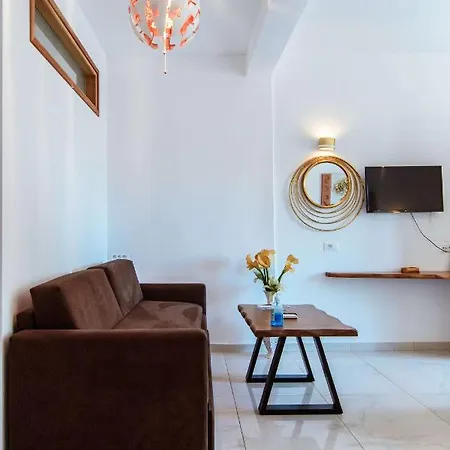 Hotel Deluxe Chania (Crete)