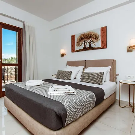 Deluxe Hotel Chania (Crete)