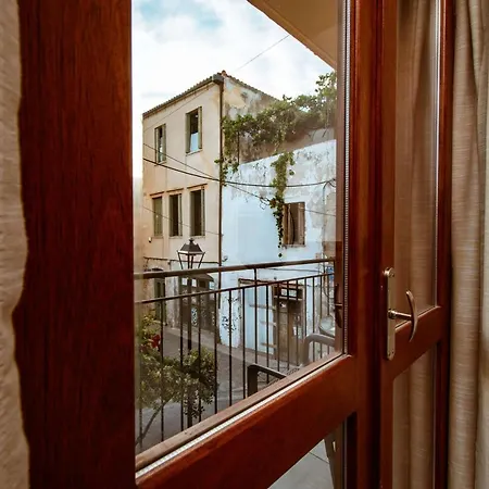 Hotel Deluxe Chania (Crete)