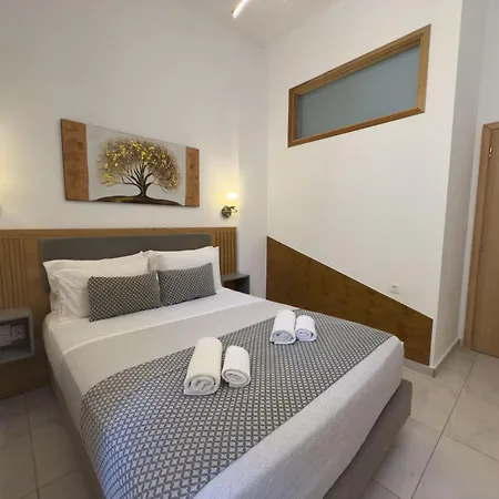 Hotel Deluxe Chania (Crete)