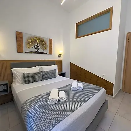 Hotel Deluxe Chania (Crete)
