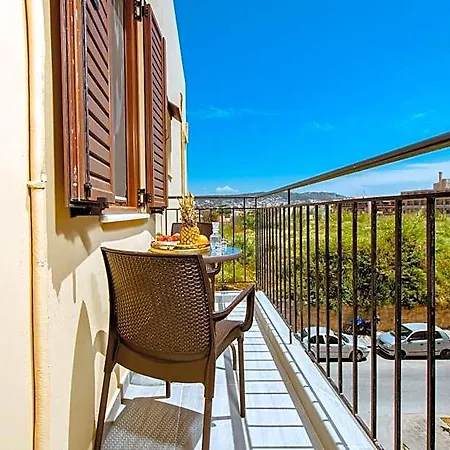 Deluxe 3* Chania (Crete)