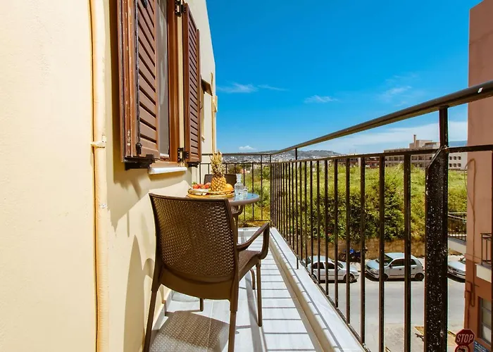 Deluxe Hotel Chania (Crete)