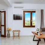 Deluxe 3* Chania (Crete)