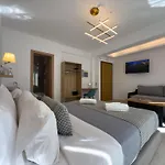 Deluxe Chania (Crete)