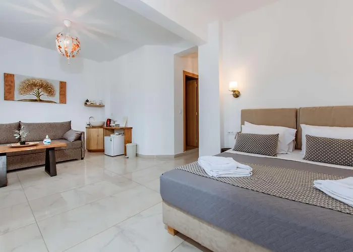 Deluxe Hotel Chania (Crete)