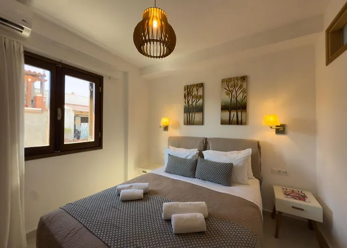 Deluxe Hotel Chania (Crete)